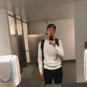 Meet your Posher, Andrew